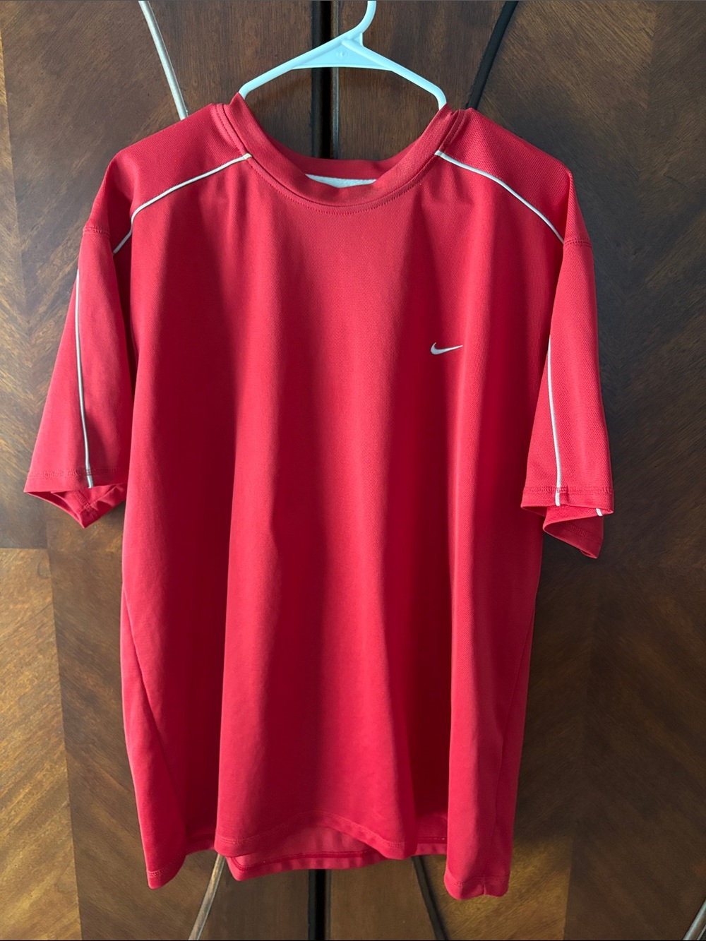 Nike Men’s Red Short Sleeve Athletic Tee with White Piping